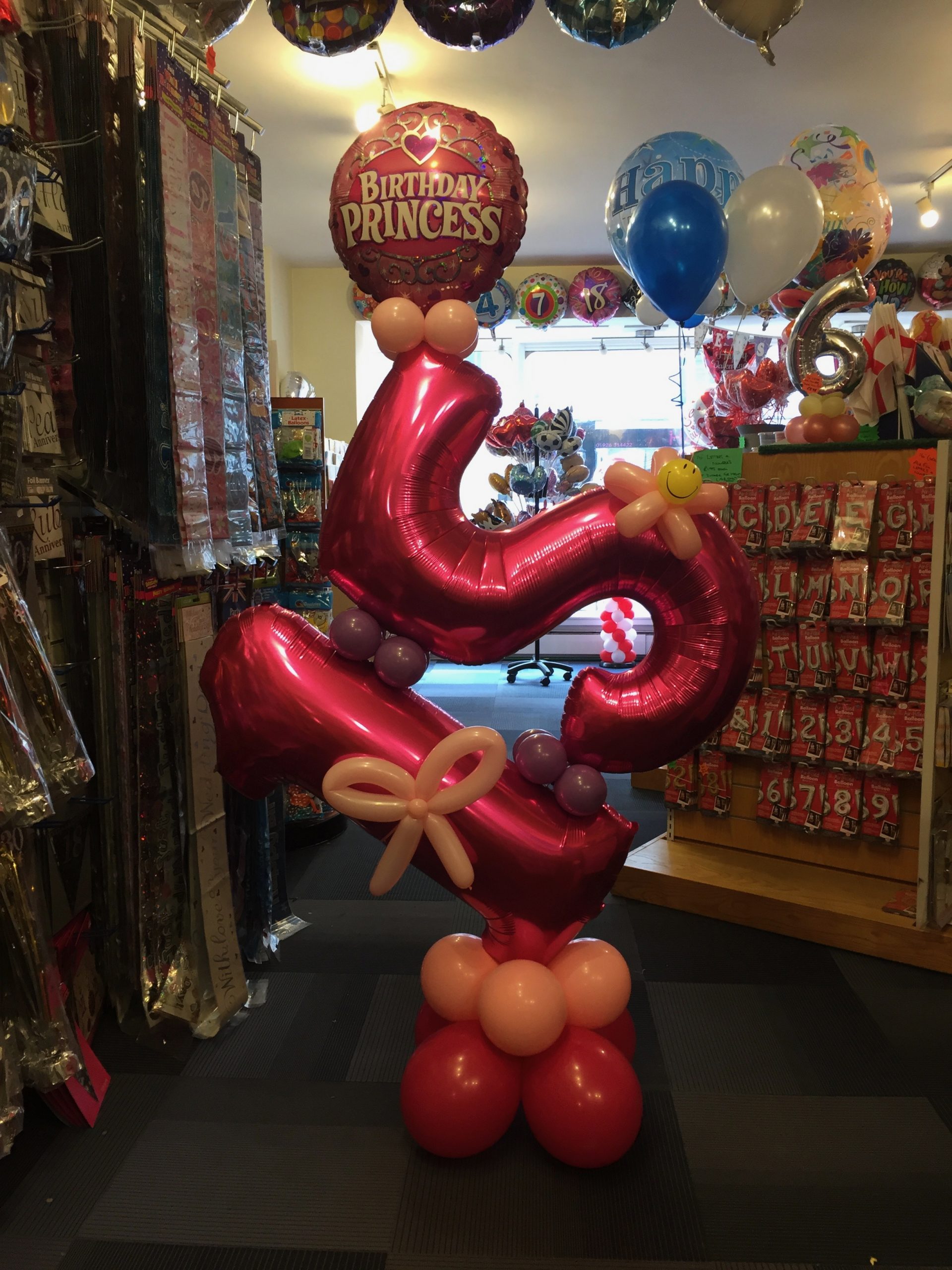 Double number princess balloon decoration